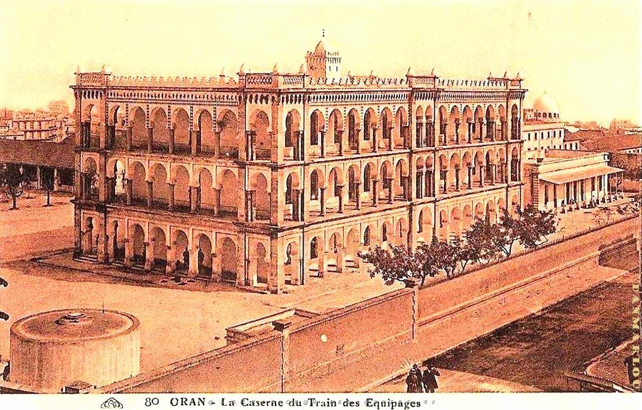 CA da- 044- Casernes artillerie et train des equipages.jpg